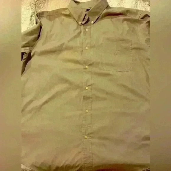 Easy Care CHAPS  Men’s Beige Button Down Shirt Size XL - Picture 1 of 5